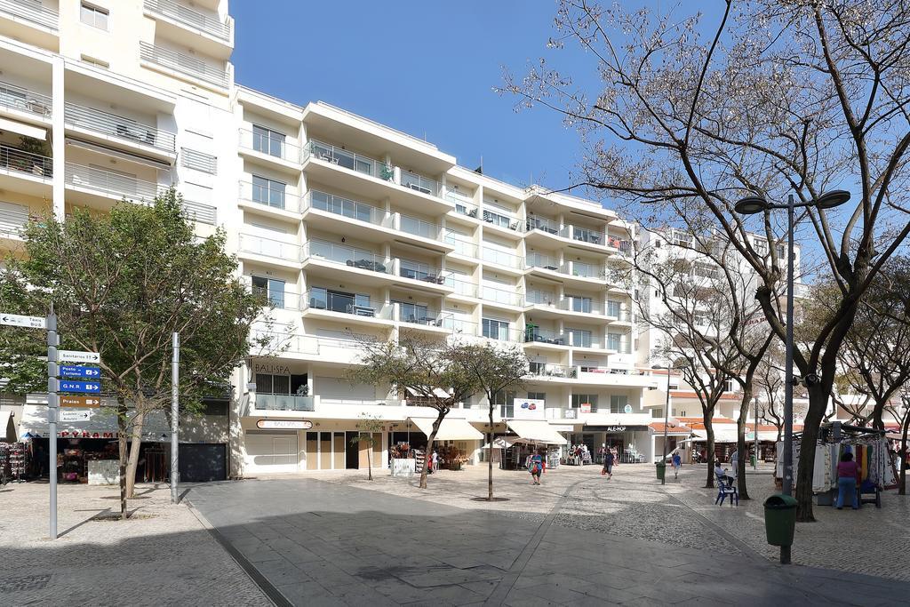 Original 3 Bedroom Downtown Albufeira Eksteriør bilde