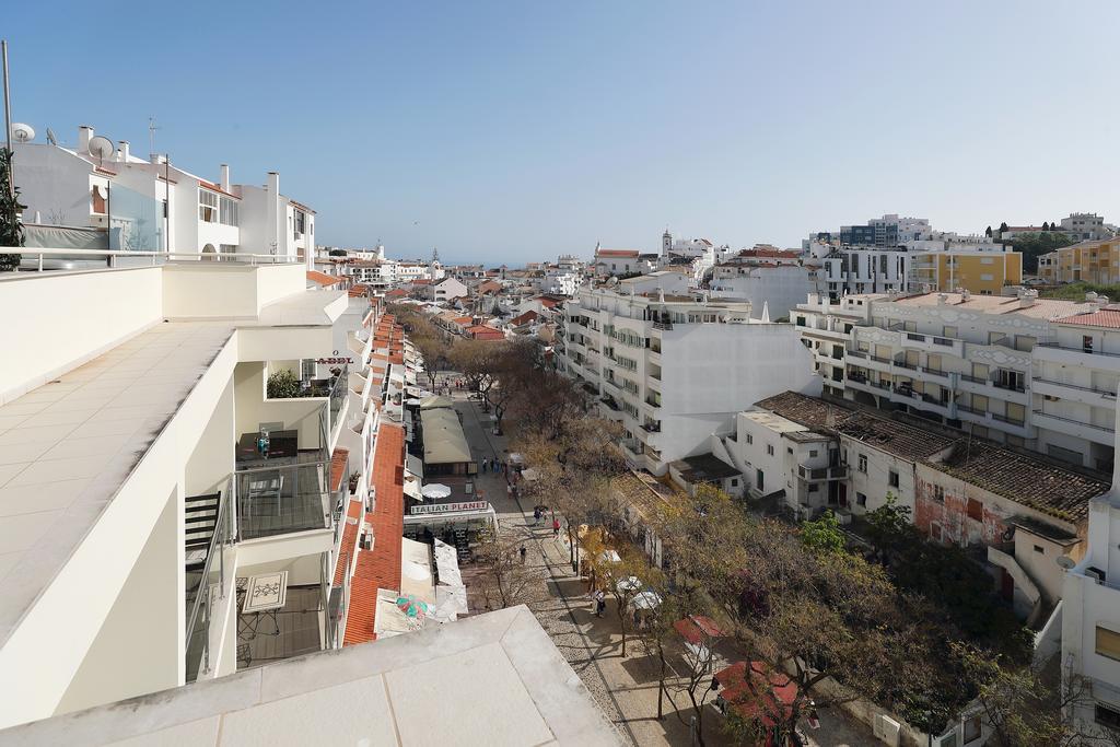 Original 3 Bedroom Downtown Albufeira Eksteriør bilde