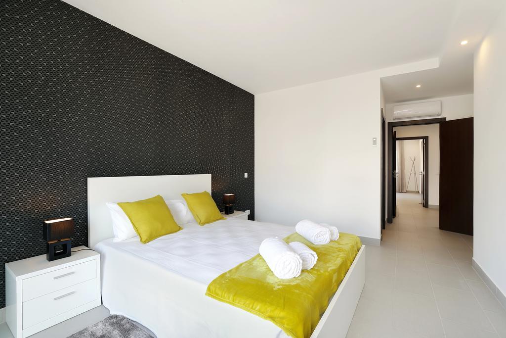 Original 3 Bedroom Downtown Albufeira Eksteriør bilde