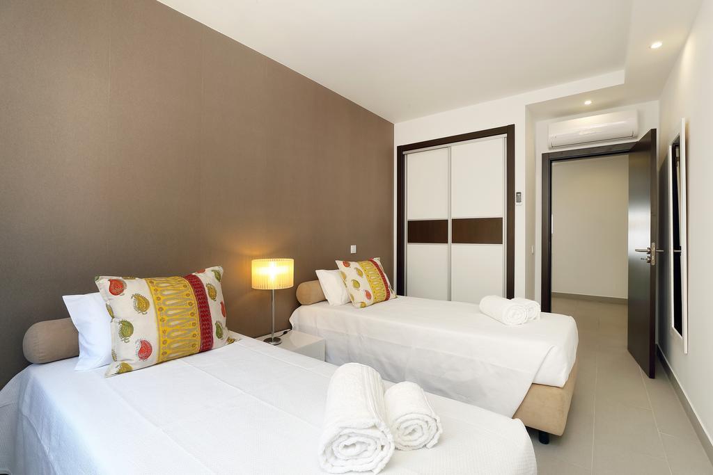 Original 3 Bedroom Downtown Albufeira Eksteriør bilde