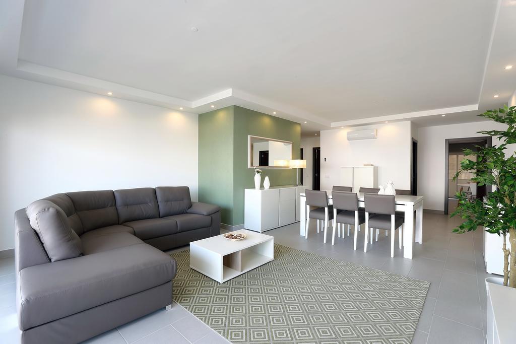 Original 3 Bedroom Downtown Albufeira Eksteriør bilde